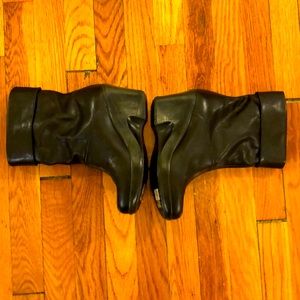 Dansko mid calf black leather boots